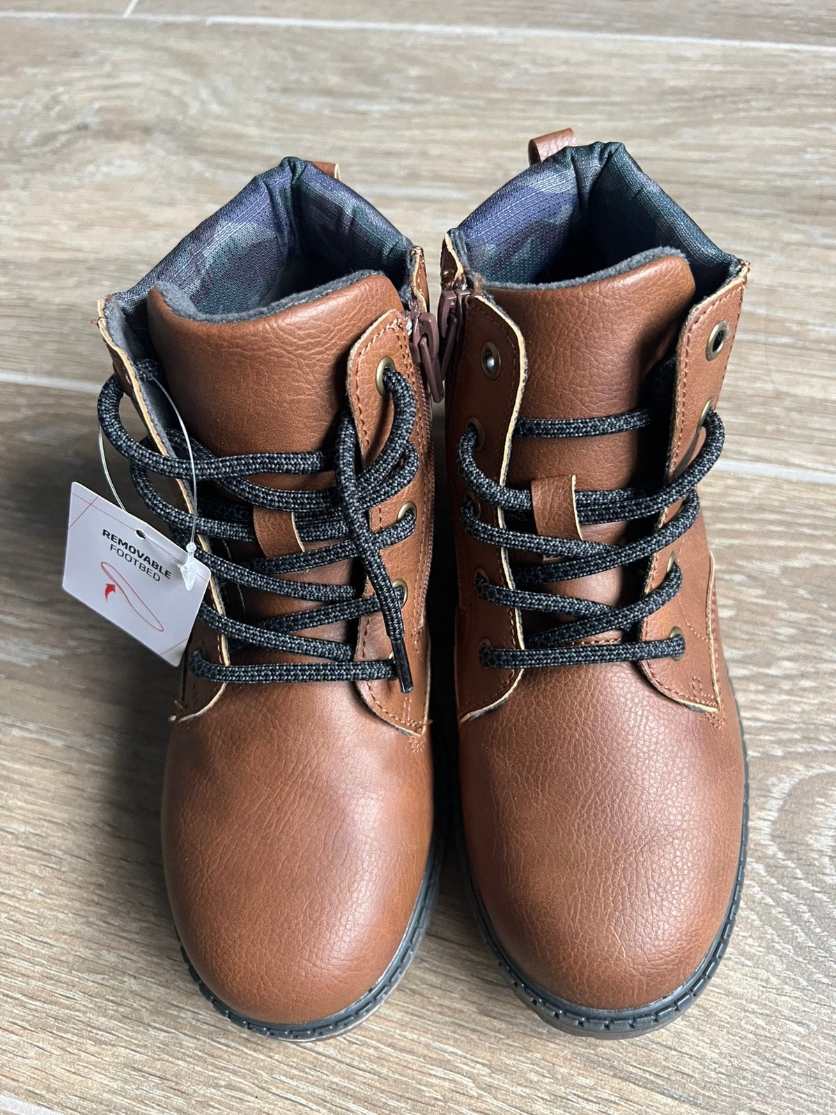 Nieuwe bruine schoenen 32, Neuf, Garçon, Enlèvement ou Envoi, Chaussures