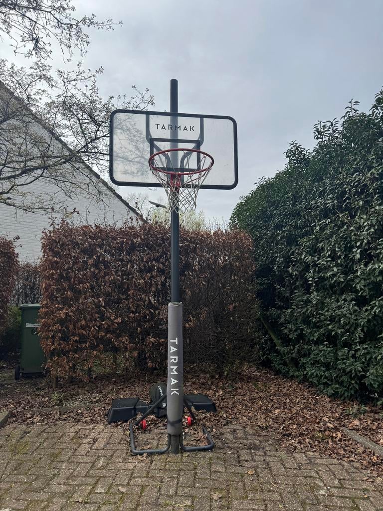 Tarmak basketbalring, Ophalen, Zo goed als nieuw