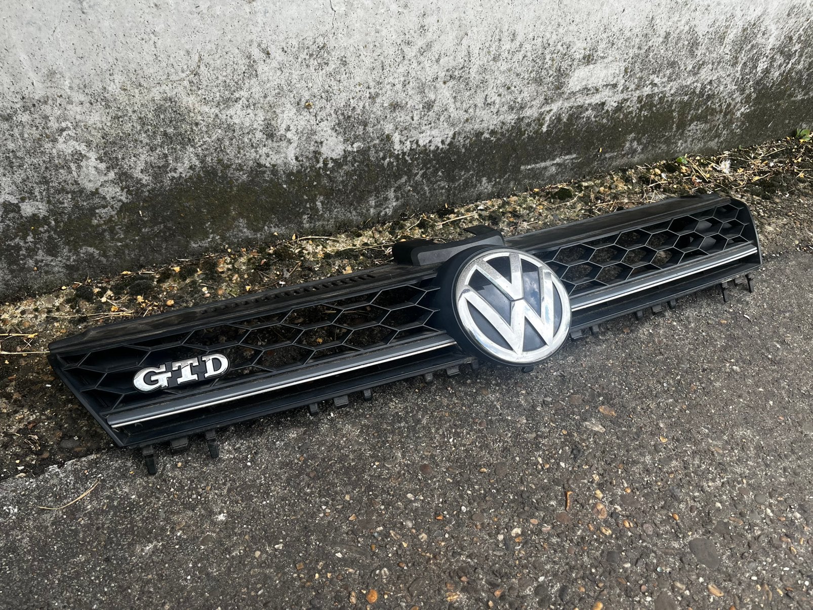 CALANDRE POUR VOLKSWAGEN GOLF 7 GTD, Autos : Pièces & Accessoires, Enlèvement, Utilisé, Avant, Volkswagen