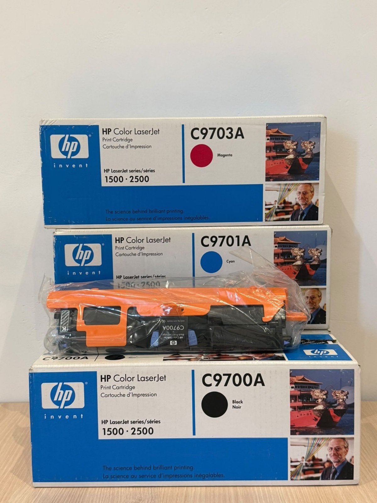4 cartouches toner HP Color LaserJet 1500 / 2500 – Neuves, Informatique & Logiciels, Enlèvement ou Envoi, Neuf, Toner