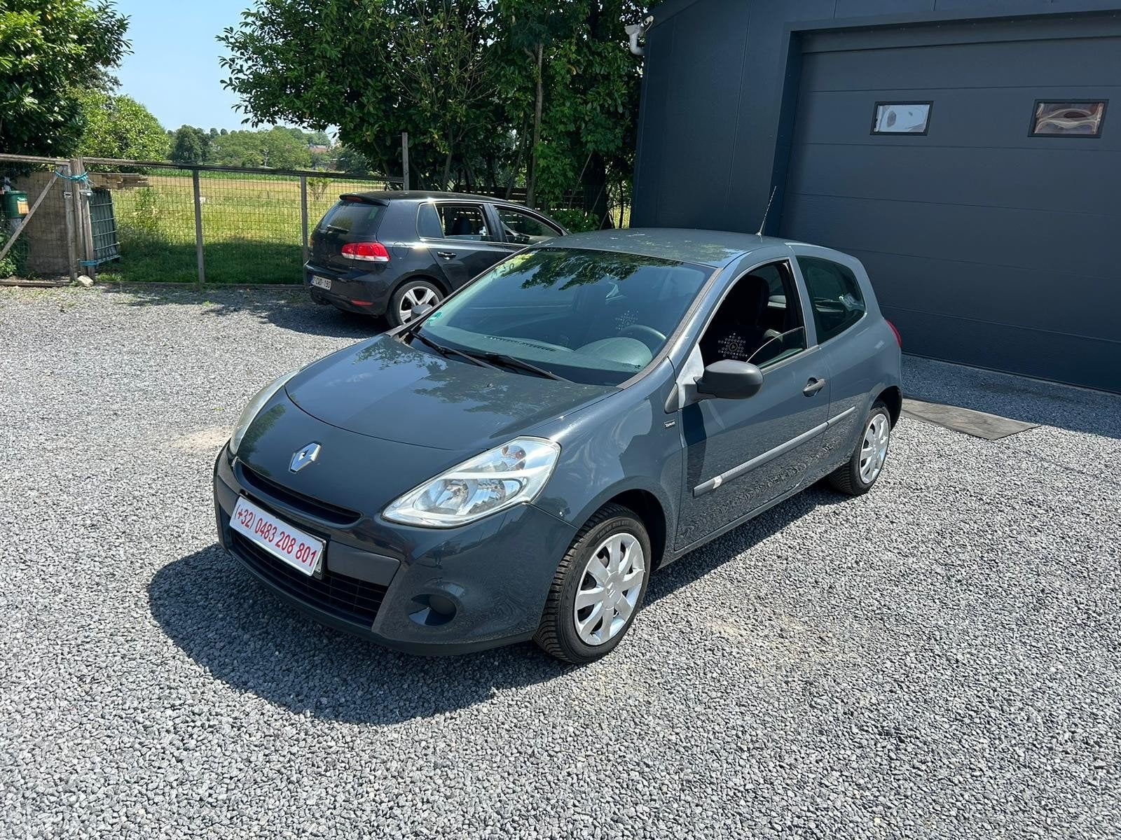 Renault Clio 3 1.2 Essence AIRCO 2012 Euro 5 DISTRI Fait, Autos, Achat, Entreprise, Verrouillage central, Essence