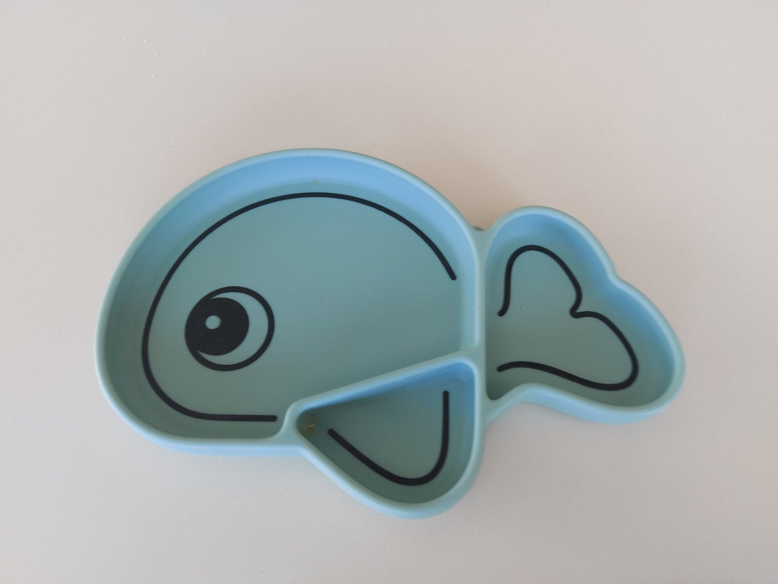 eetbord in silicone done by deer vis (blauw)
met zuignap ond, Ophalen of Verzenden