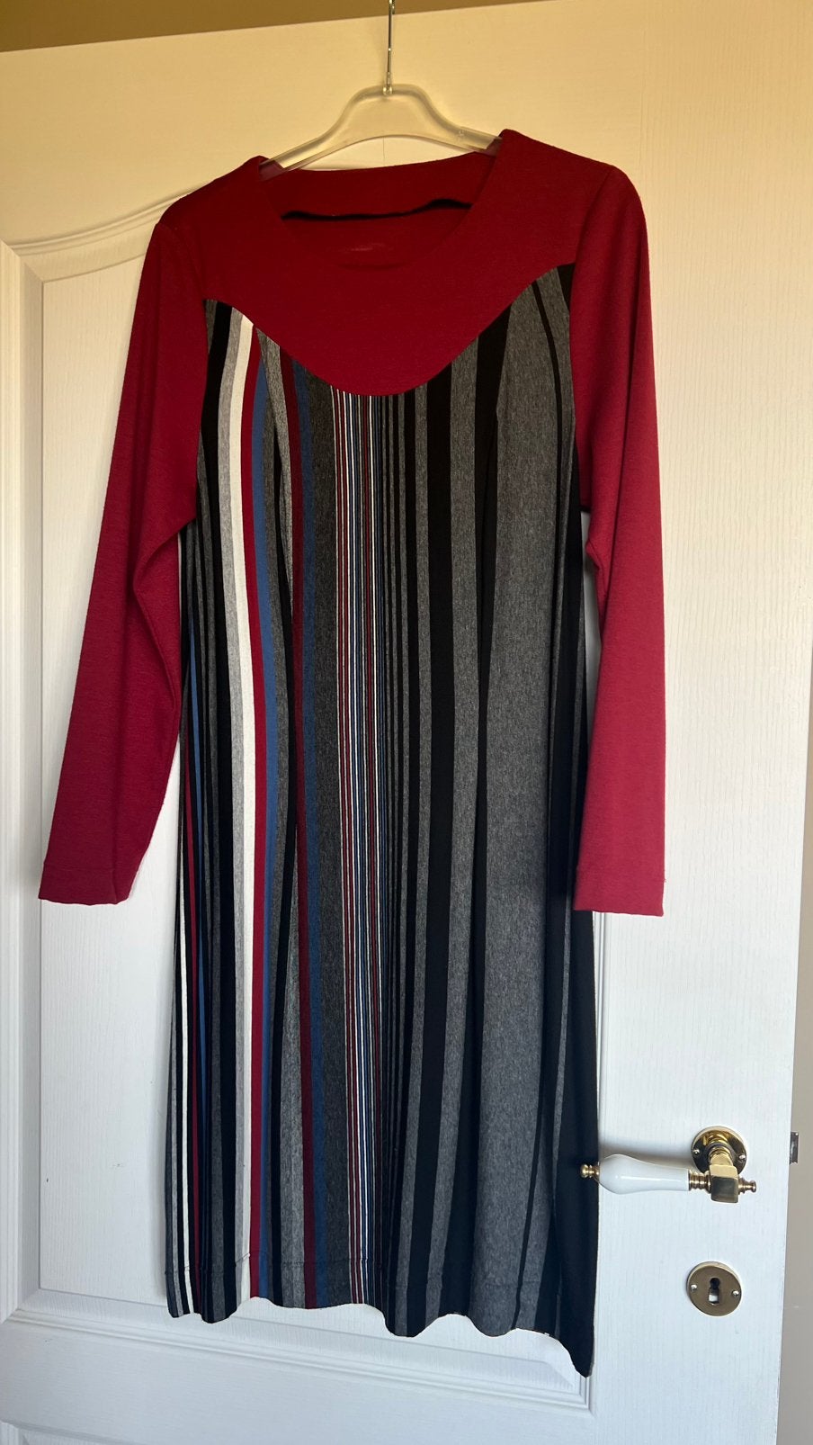 Damesjurk, Kleding | Dames, Jurken, Meerkleurig, Zo goed als nieuw, Knielengte, Ophalen
