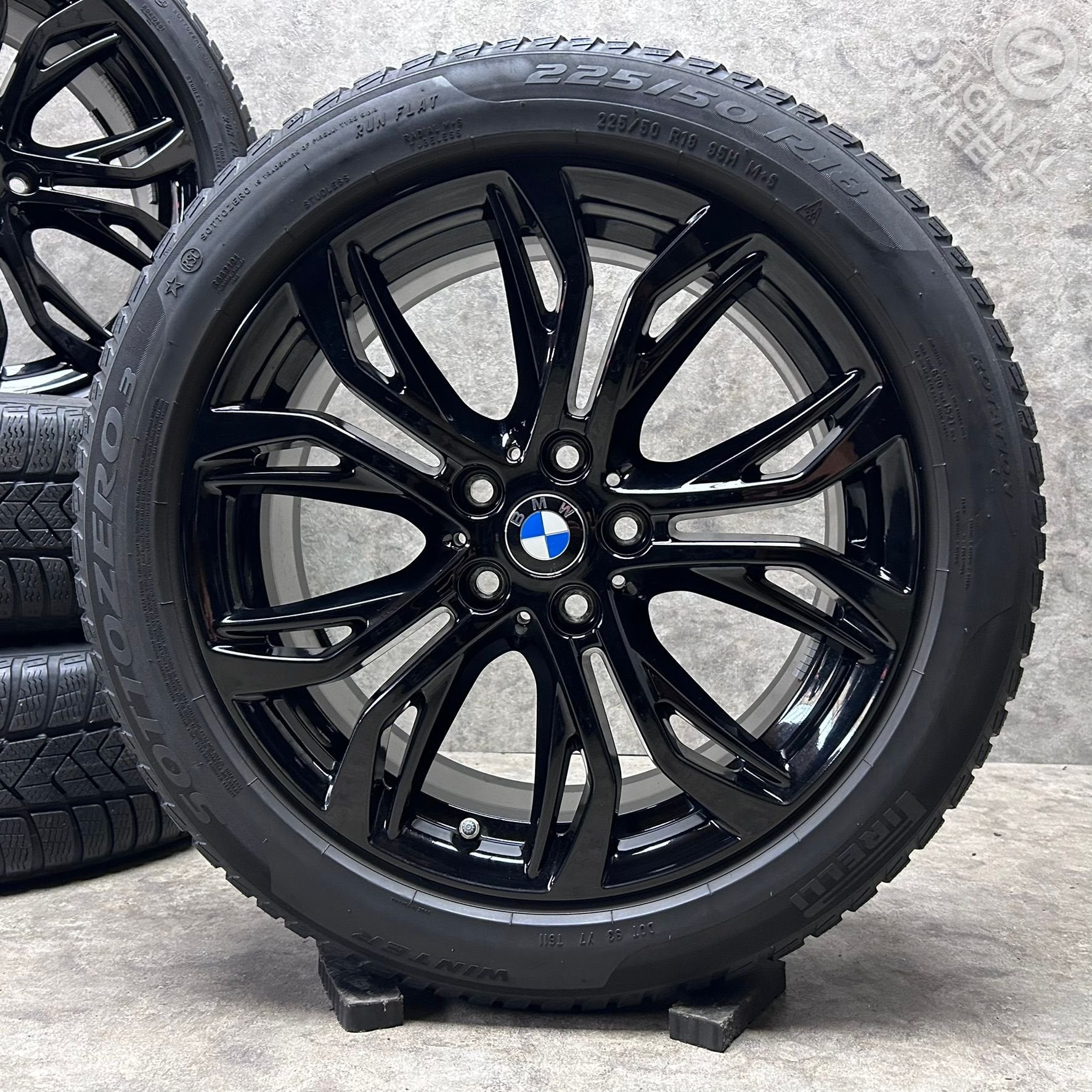 18 inch originele velgen + winterbanden BMW X1 X2 style 566, Autos : Pièces & Accessoires, Pneus et Jantes, Pneus hiver, Véhicule de tourisme