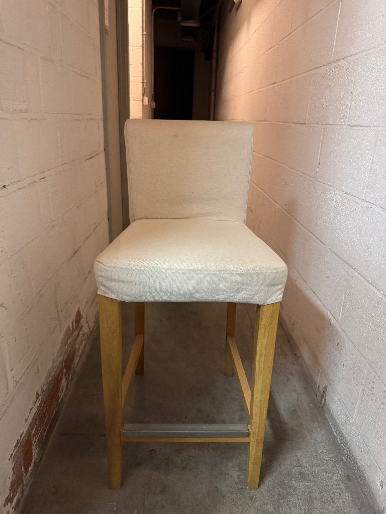 6 chaises hautes Ikea henriksdal à vendre. faire offre ., Autres couleurs, Bois, Comme neuf, Enlèvement
