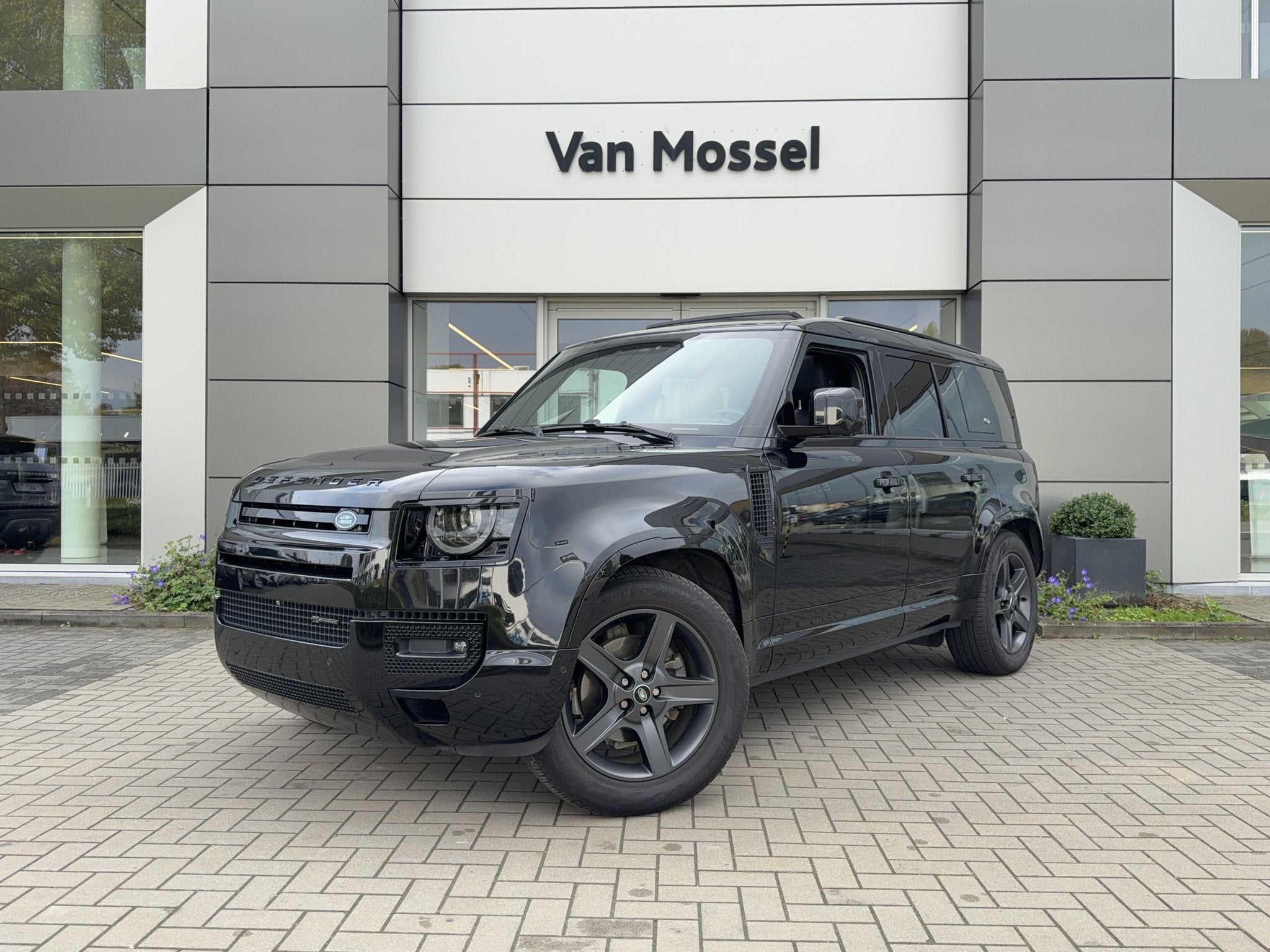 Land Rover Defender 110 3.0 Diesel D200 X-Dynamic SE, Autos, Cuir, Achat, Euro 6, Entreprise