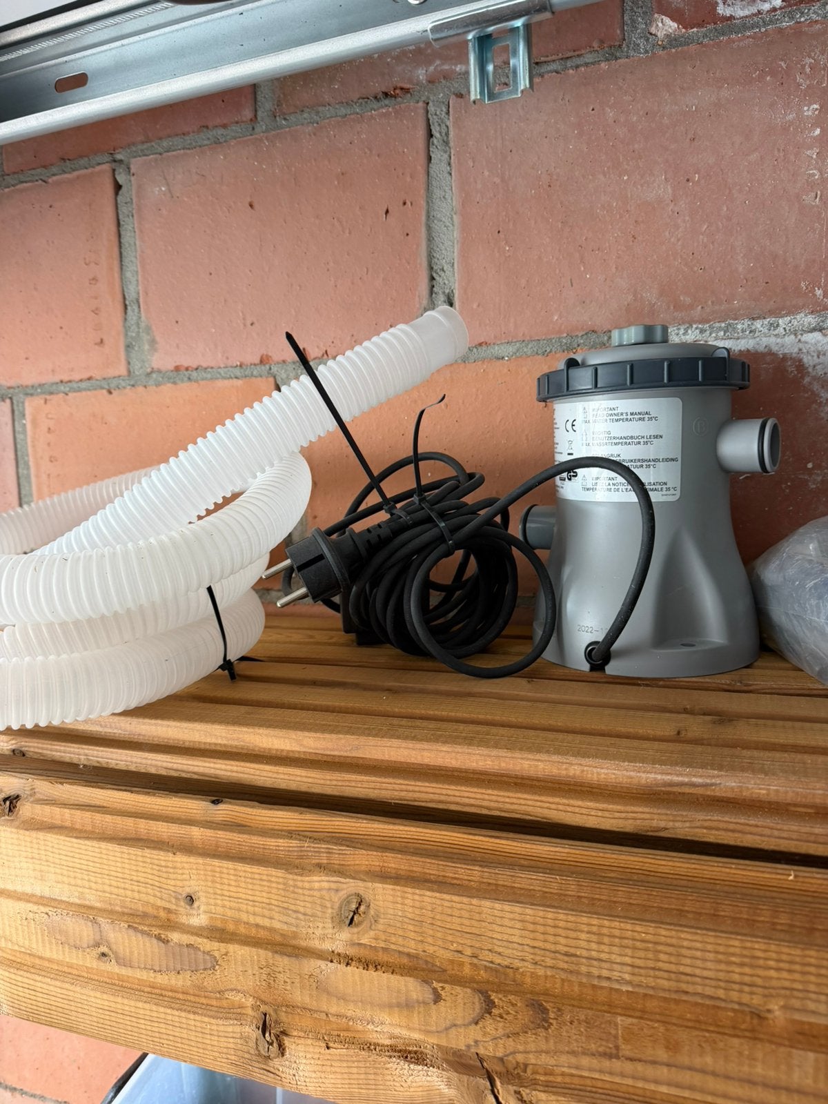 Zwembadfilterpomp bestway, Tuin en Terras, Ophalen of Verzenden, Zo goed als nieuw