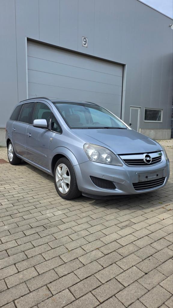 OPEL ZAFIRA 7 PLAATS BJ 2011, Auto's, Opel, Euro 5, 1600 cc, 7 zetels, Bedrijf