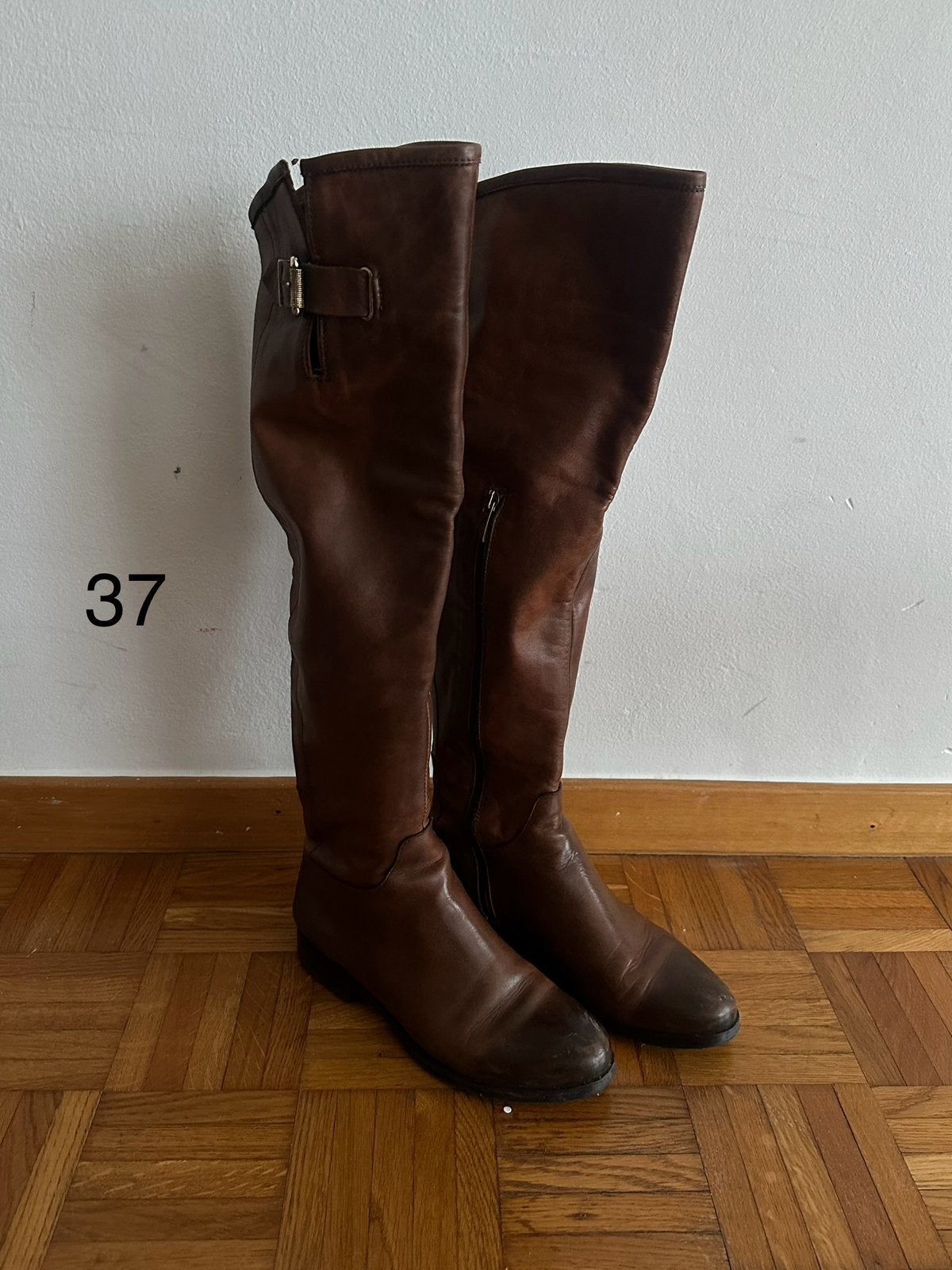 Damesschoenen, Ophalen of Verzenden, Zo goed als nieuw