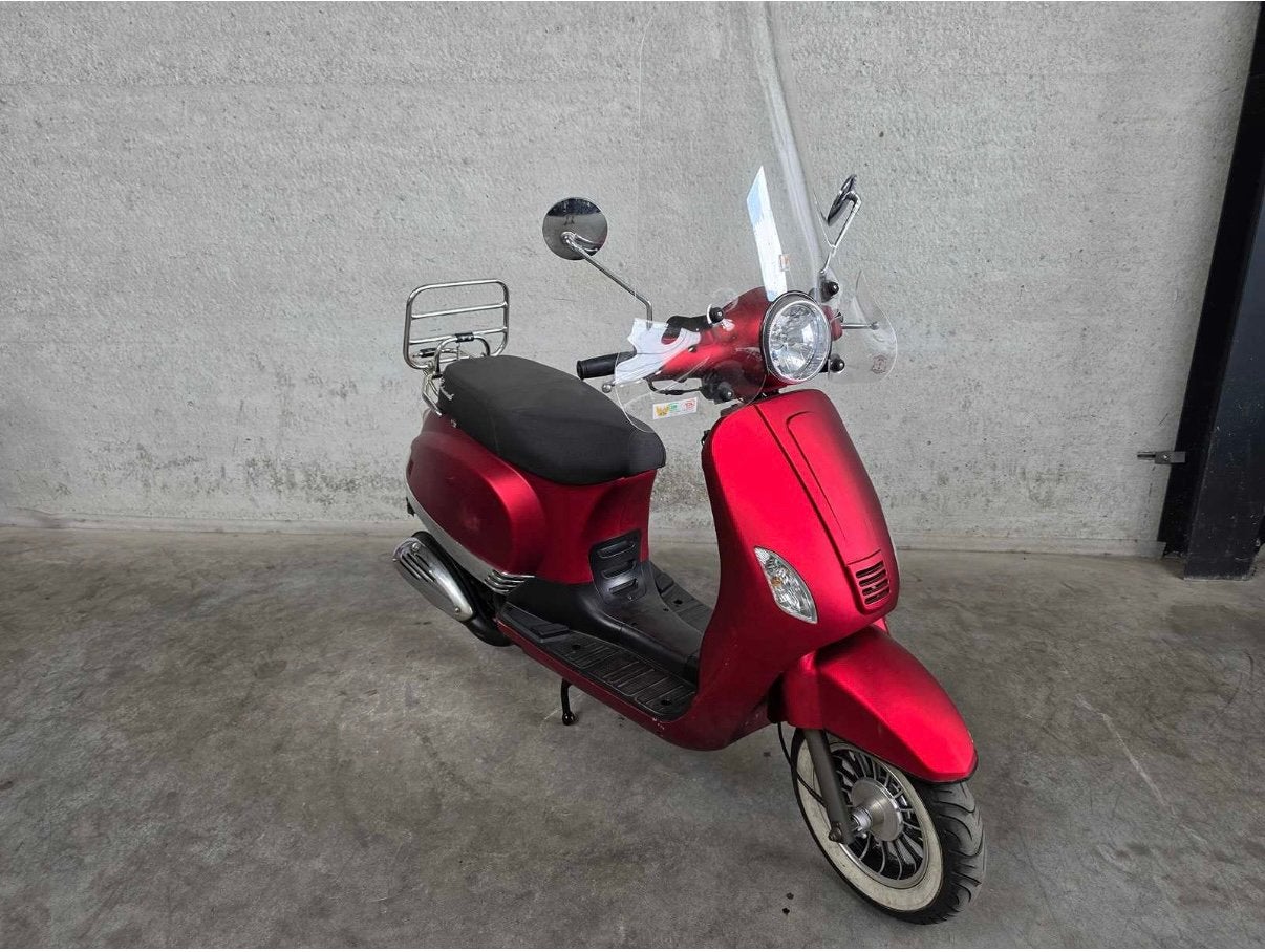 Scooter A klasse, Ophalen of Verzenden, Zo goed als nieuw