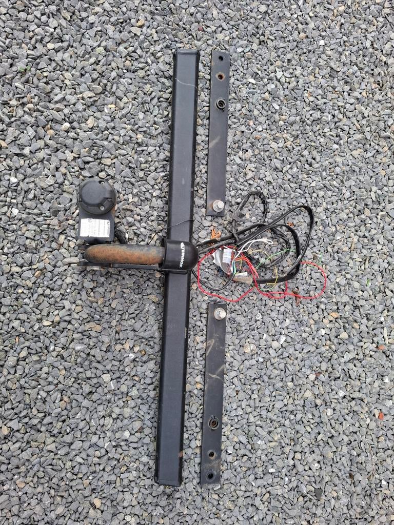 Trekhaak Ford fiesta, Auto-onderdelen, Ophalen