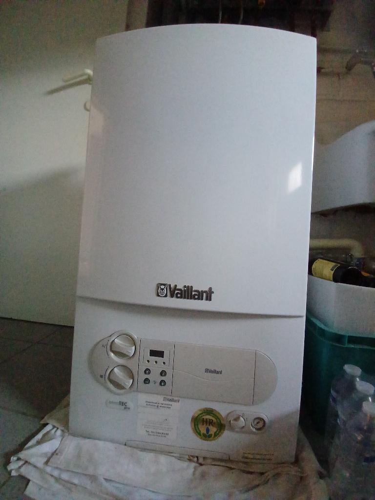 gaswandketel Vaillant, Doe-het-zelf en Bouw, Ophalen, Zo goed als nieuw, Aardgas