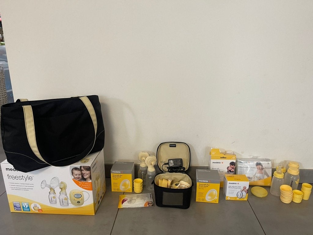 Medela freestyle dubbele borstkolf, Ophalen, Gebruikt, Medela, Inclusief tas