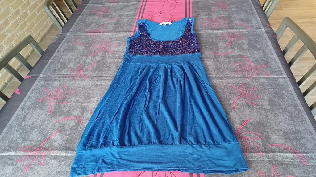 Topje, Kleding | Dames, Ophalen, Blauw, Zo goed als nieuw, Zonder mouw