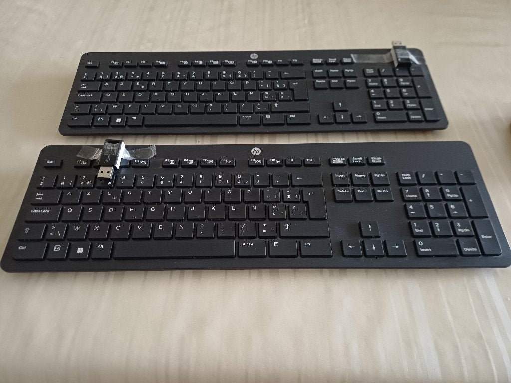 2X HP SK-2064 draadloos toetsenbord en muis., Toetsenbord en muis-set, Azerty, Ophalen of Verzenden, Zo goed als nieuw