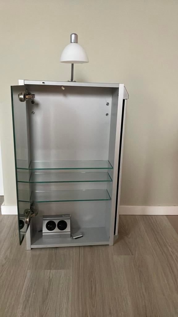 Spiegelkast badkamer - Gratis, Huis en Inrichting, Ophalen, 50 tot 100 cm, Minder dan 25 cm, Minder dan 100 cm