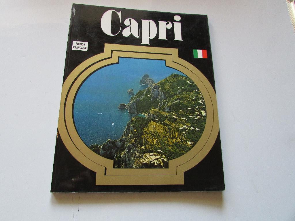 CAPRI - AMACAPRI, LIVRE PHOTO, Enlèvement ou Envoi, Diverse auteurs, Comme neuf, Autres sujets/thèmes
