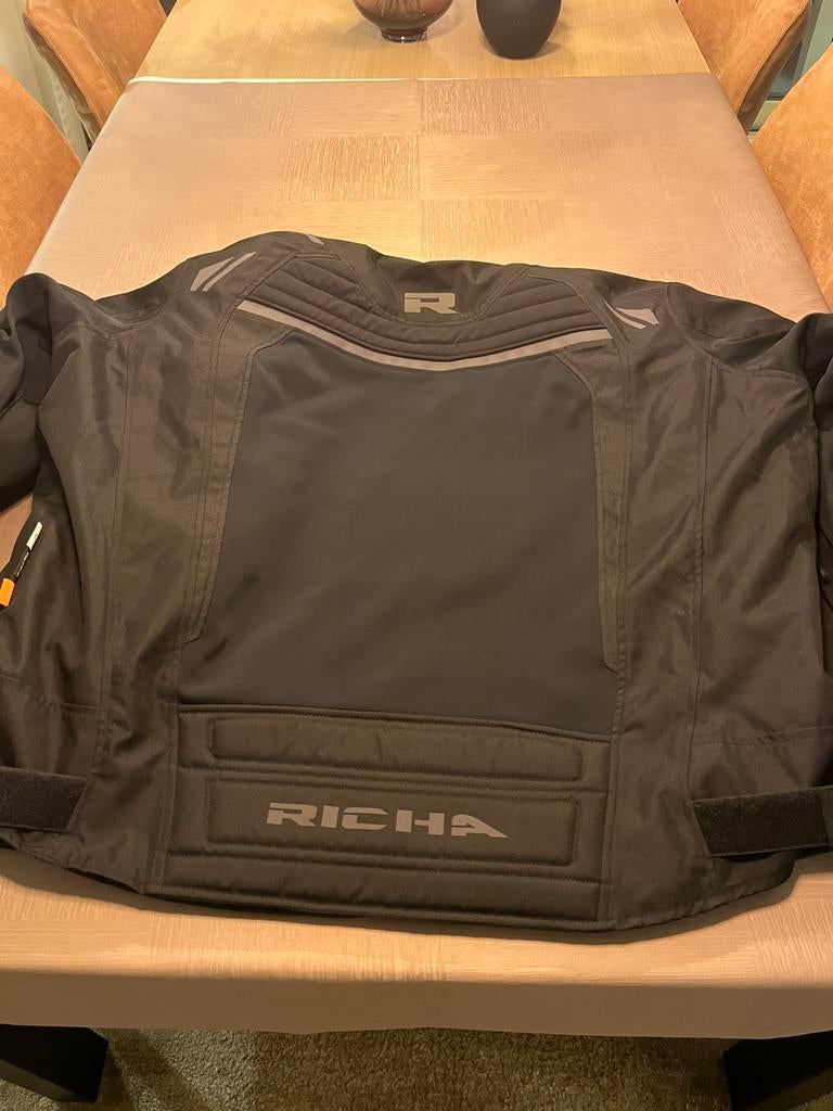 Motor vest  Richa Touring 6XL, Motos, Vêtements | Vêtements de moto, Enlèvement, Neuf, avec ticket, Femmes