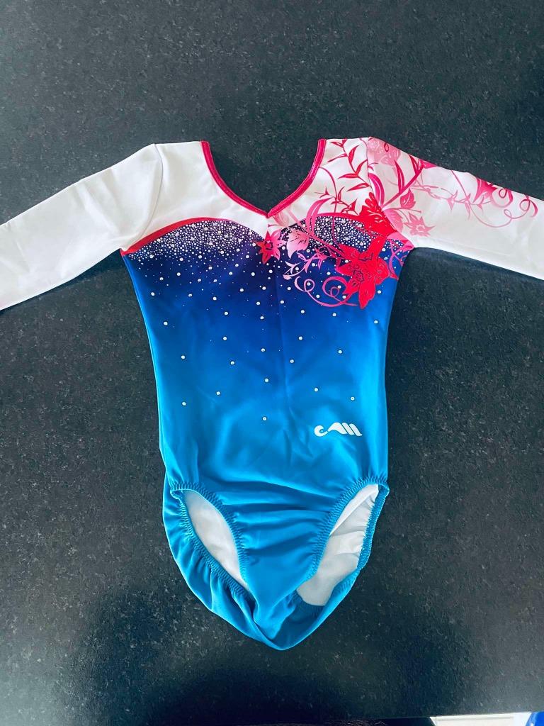 Turnpak -- Christian Moreau - maat 10/12 jaar, Sport en Fitness, Blauw, Zo goed als nieuw, Turnpak(je), Kindermaat 122 t/m 140