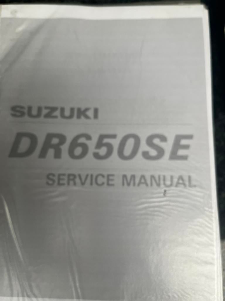 Suzuki dr 650 se werkplaatsboek, Motoren, Ophalen