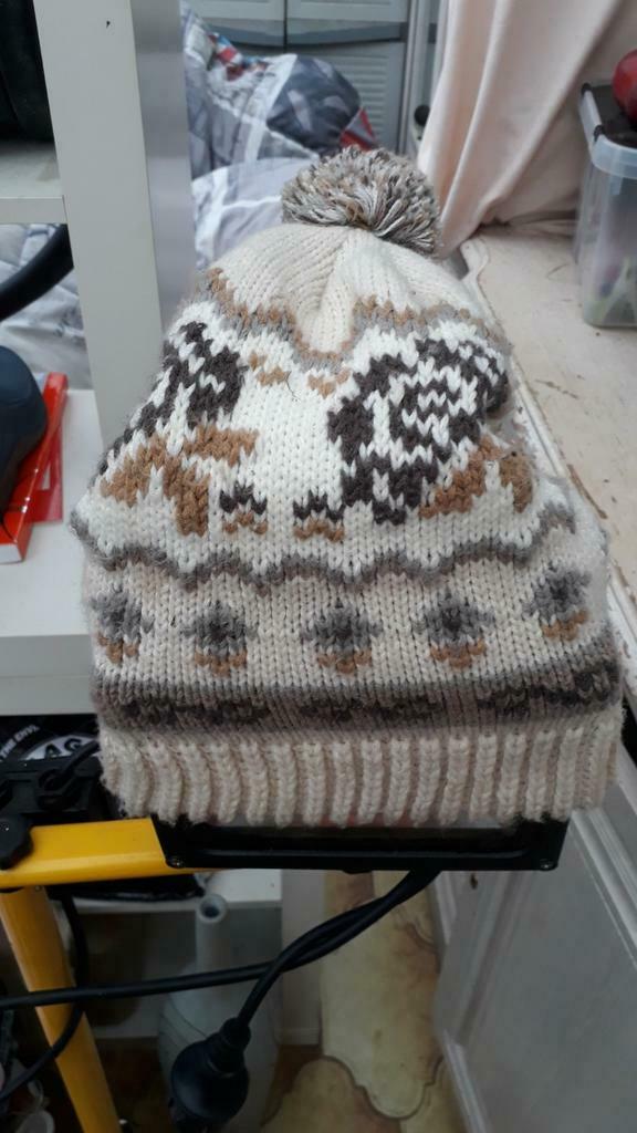 Muts, Kleding | Dames, Mutsen, Sjaals en Handschoenen, Ophalen, Zo goed als nieuw, Muts