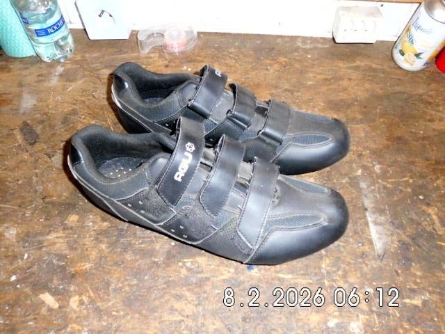 KOERSFIETS SCHOENEN MET KLIKSYSTEEM  AGU, Fietsen en Brommers, Ophalen, Heren, Schoenen, Zo goed als nieuw