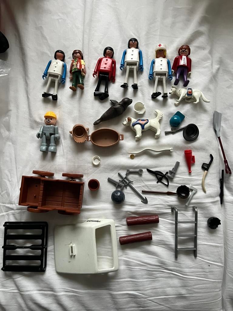 Lot onderdelen van playmobil, Kinderen en Baby's, Speelgoed | Playmobil, Ophalen of Verzenden, Zo goed als nieuw