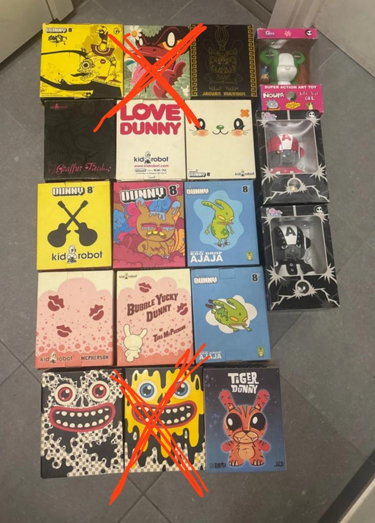 Kidrobot Dunny 8inch & Qee artoys figurines, Antiquités & Art, Enlèvement ou Envoi