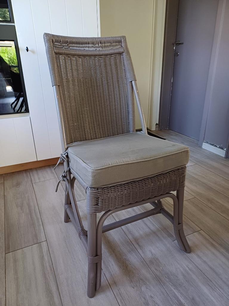 Rieten stoelen met kus, Ophalen, Gebruikt, Bruin, Riet of Rotan