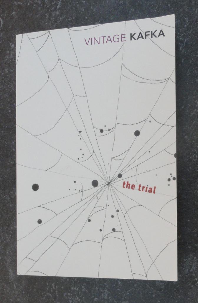 Kafka - the trial (paperback), Boeken, Ophalen, Zo goed als nieuw, Franz Kafka