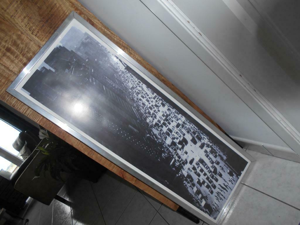 IKEA...tableau sous verre et encadrement metal 90cm/33cm, 75 cm ou plus, Comme neuf, Enlèvement, Métal ou Aluminium