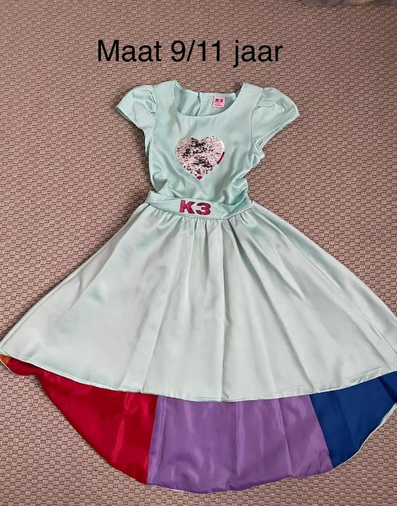 K3 jurkje maat 9/11 jaar – regenboog – verkleedjurk, Ophalen, Zo goed als nieuw, Meisje