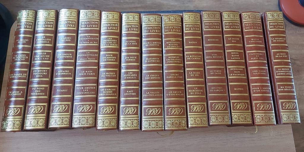 Lot 13 volumes sélection du livre, Livres, Utilisé, Belgique