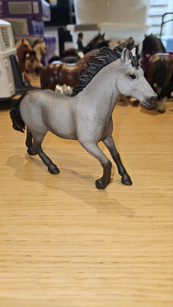 Schleich horse club Quarter horse hengst LIMITED EDITION, Ophalen of Verzenden, Zo goed als nieuw