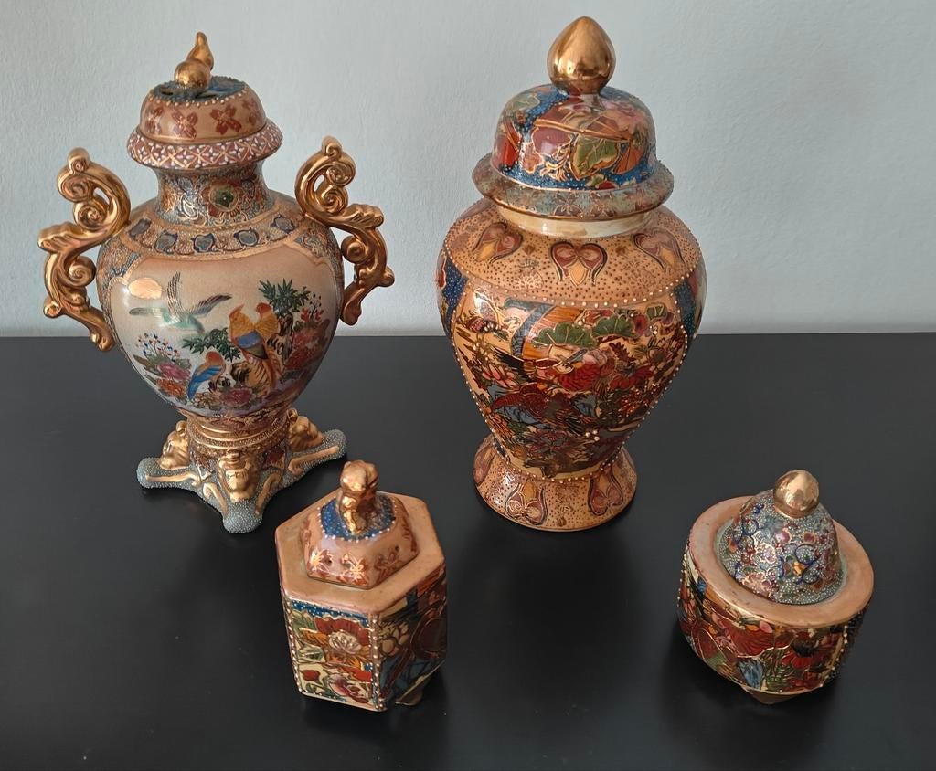 Originele Satsuma set, allemaal voorzien van een stempel., Antiek en Kunst, Ophalen