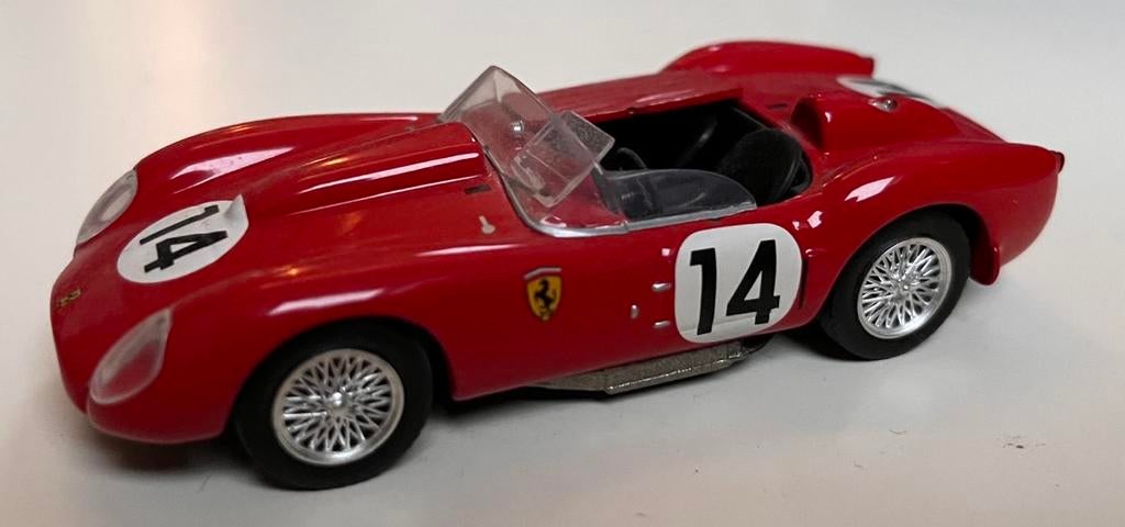 1/43 Ferrari 250TR vainqueur 24H Mans 1958 Gendebien + Hill, Ophalen, Gebruikt, Auto, Overige merken