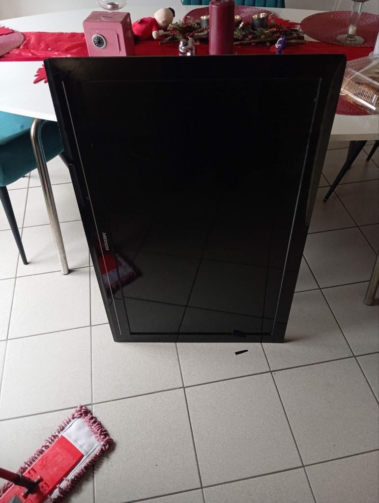 Medion-tv met groot scherm kan niet worden ingeschakeld, Audio, Tv en Foto