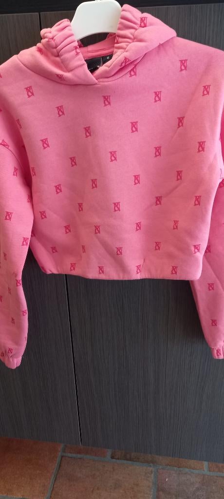 sweat à capuche rose Nik & Nik taille 152, Enlèvement ou Envoi, Pull ou Veste, Comme neuf, Fille