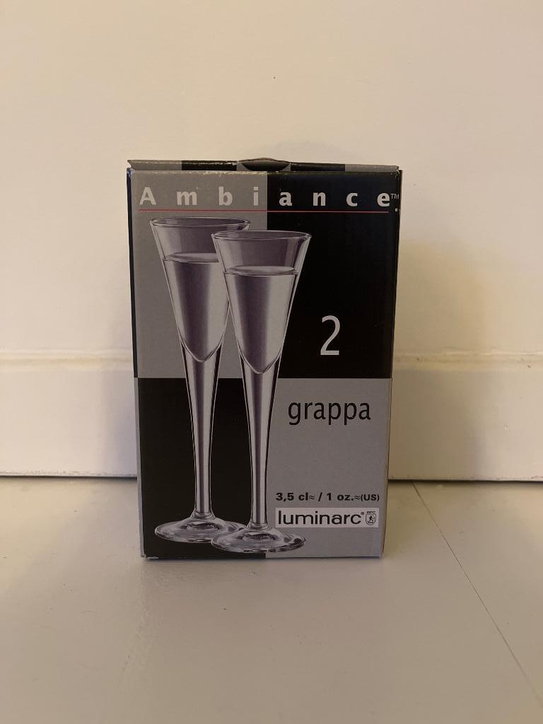 2 grappa glazen, Verzamelen, Glas en Drinkglazen, Ophalen, Zo goed als nieuw, Borrel- of Shotglas