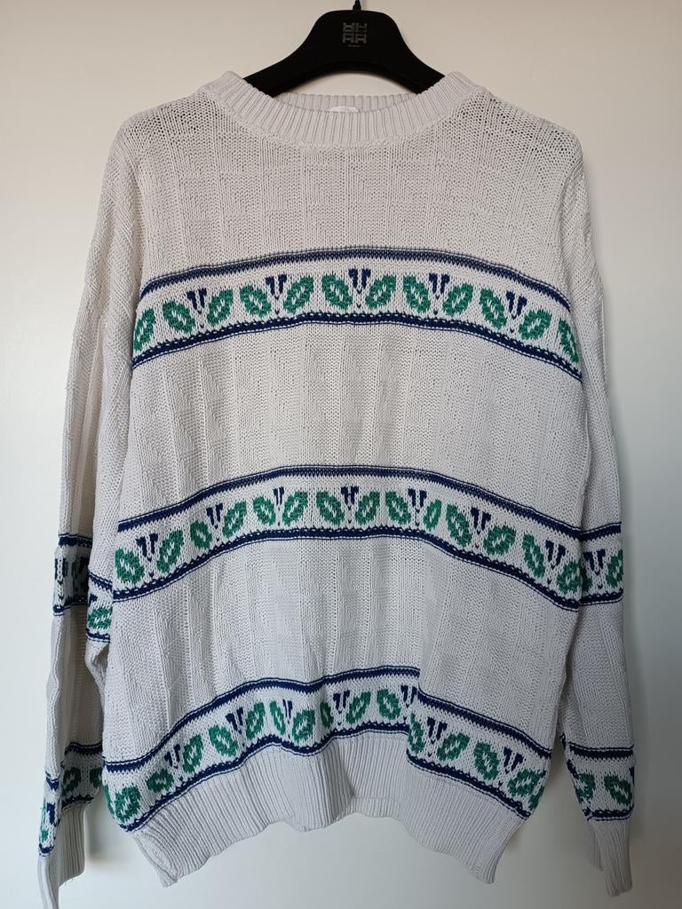 Vintage pull medium, Vêtements | Femmes, Enlèvement