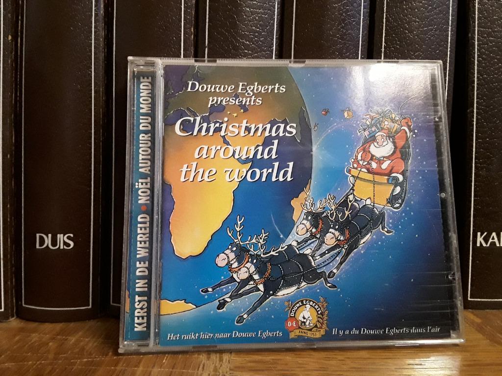 Christmas around the world, Ophalen of Verzenden, Zo goed als nieuw, Kerst