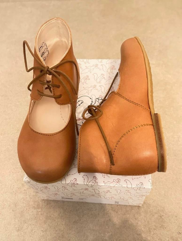 Design kinderschoen  - MAAT 26 - NIEUW, Bruin, Nieuw, Sandalen of Muiltjes, Ophalen of Verzenden