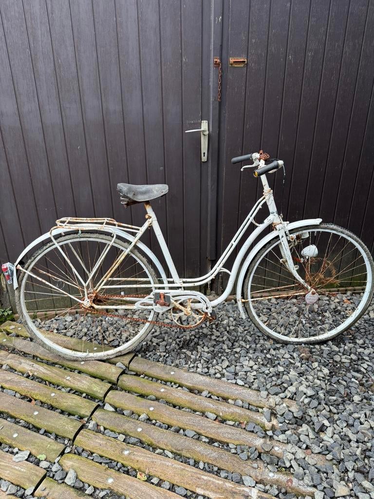 Oldtimer fiets met fietstaksplaatje 1985, Fietsen en Brommers, Ophalen