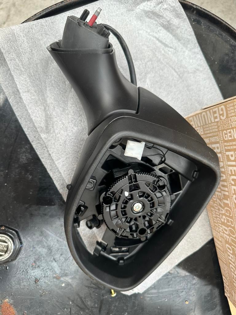 Rétroviseur droit Renault Clio IV origine (38), Neuf, Renault
