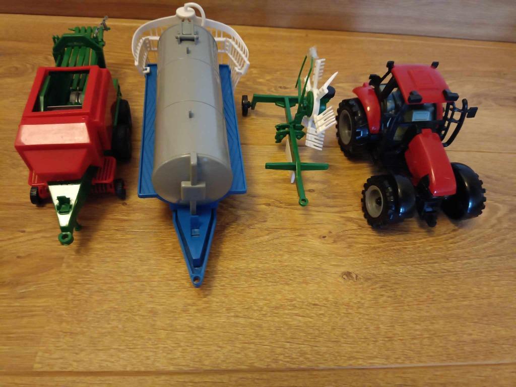 Tractor + toebehorenen, Enlèvement, Comme neuf