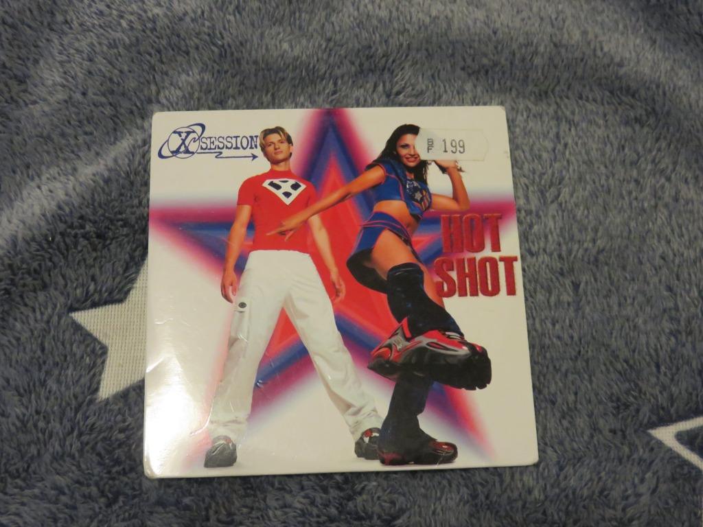 CD Single: X-Session : Hot Shot -- 2 tracks - 1999, Cd's en Dvd's, 1 single, Ophalen, Gebruikt, Dance
