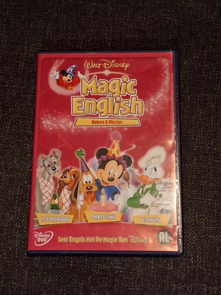 Dvd Magic English, Engels leren met Disney, koken en plezier, Tous les âges, Enlèvement ou Envoi, Comme neuf, Autres types