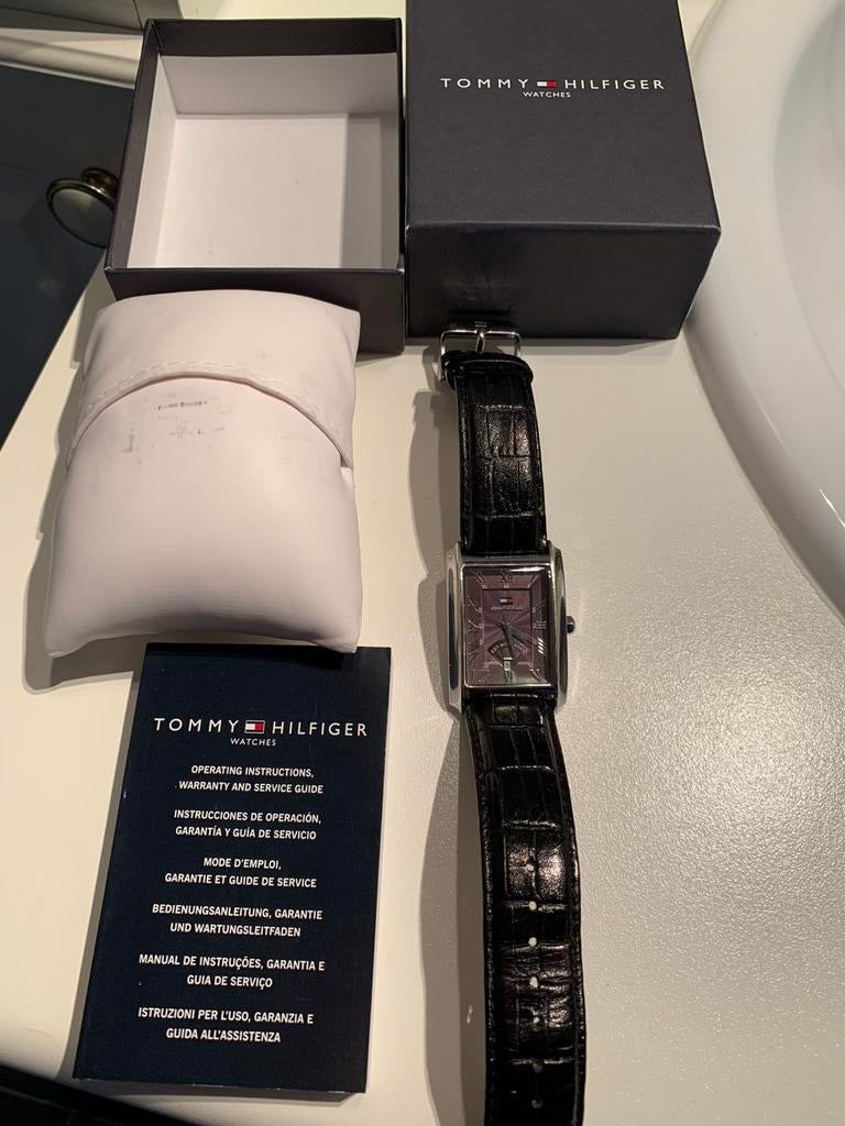 Herenhorloge tommy hilfiger, Enlèvement, Comme neuf