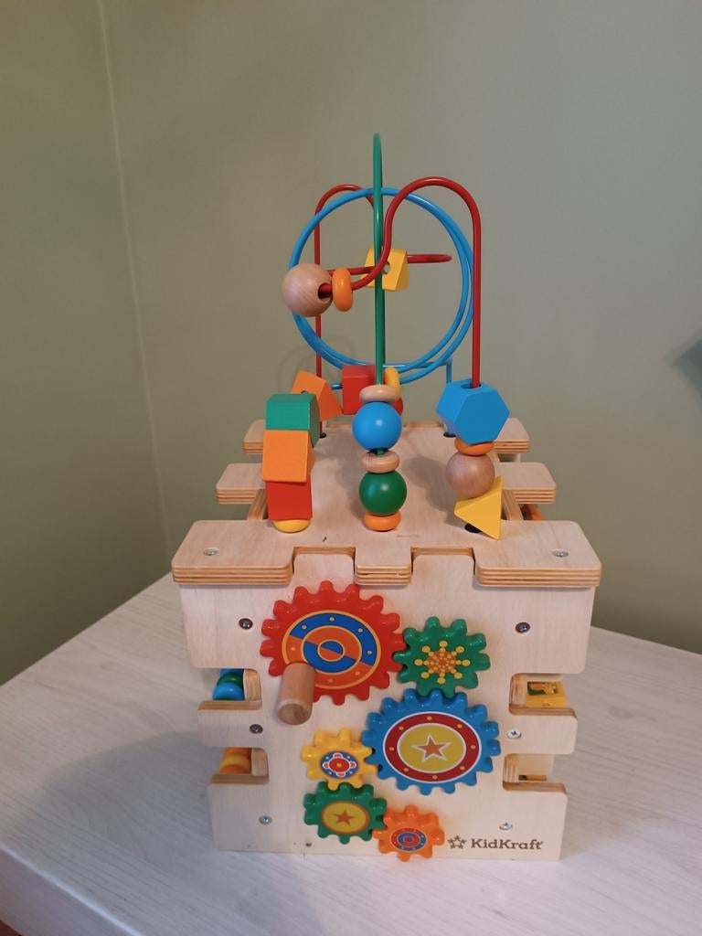 Cube d'activités KidKraft, grand, en bois, Enlèvement
