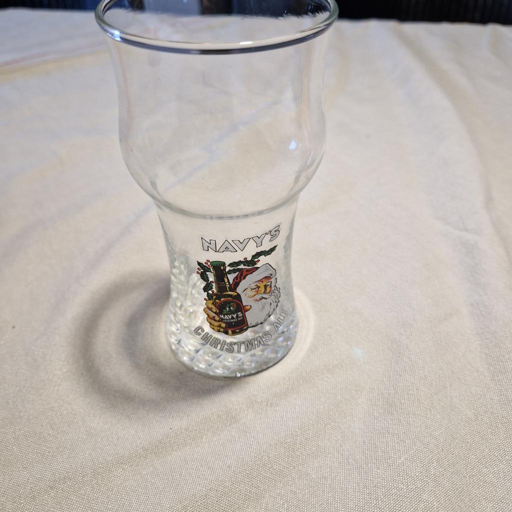 un verre navy's Christmas ale, Verzamelen, Ophalen of Verzenden, Gebruikt, Bierglas